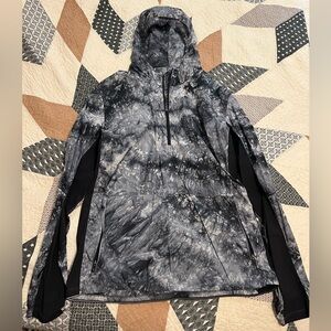Lululemon Wind Breaker